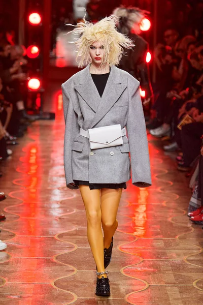 Look 20